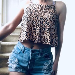 3/$20 💚 UO Silence + Noise cheetah print crop top